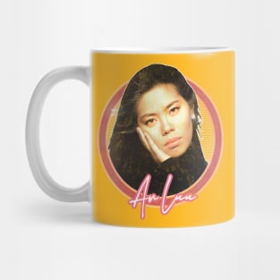 Thuy An Luu / 80s Retro Fan Art Design Mug